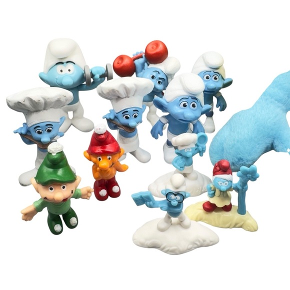 Lot of 11 Smurfs Figures 1978 Empire Gnomes Vintage Toys - Picture 1 of 7